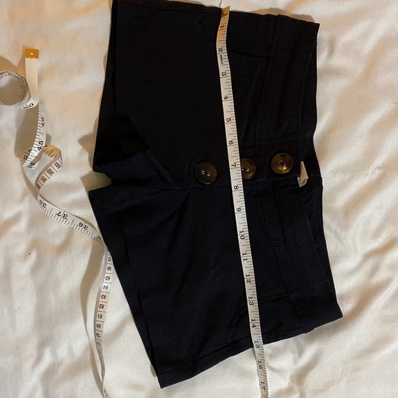 WET SEAL MINI SHORTS - Picture 3 of 5
